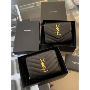 YSL Saint Laurent 聖羅蘭 三折、拉鍊短夾 經典金扣魚子醬牛皮V字縫線黑色