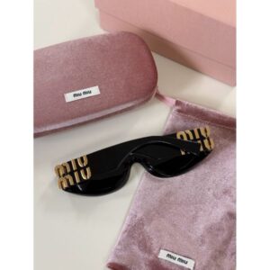 Miu miu 經典 黑金配色 貓眼框 女生 爆款墨鏡