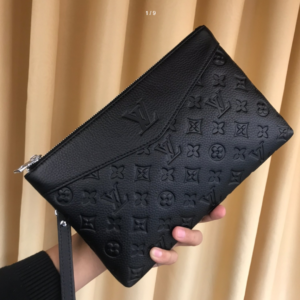 LV手拿包 男女同款壓花手拿包手提包 洗漱包